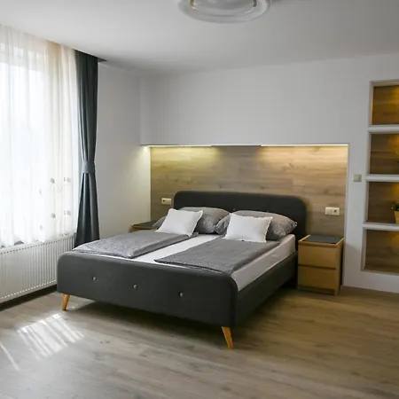 Διαμέρισμα Boglarka Apartman Tihany